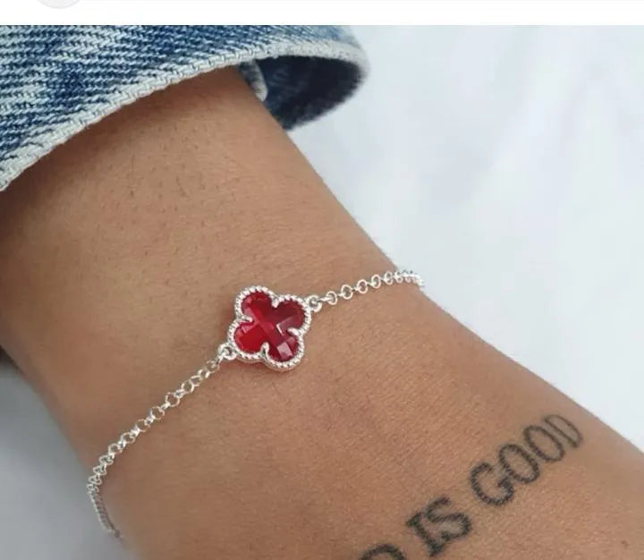 1 Pc Clover Design Charm Bracelet