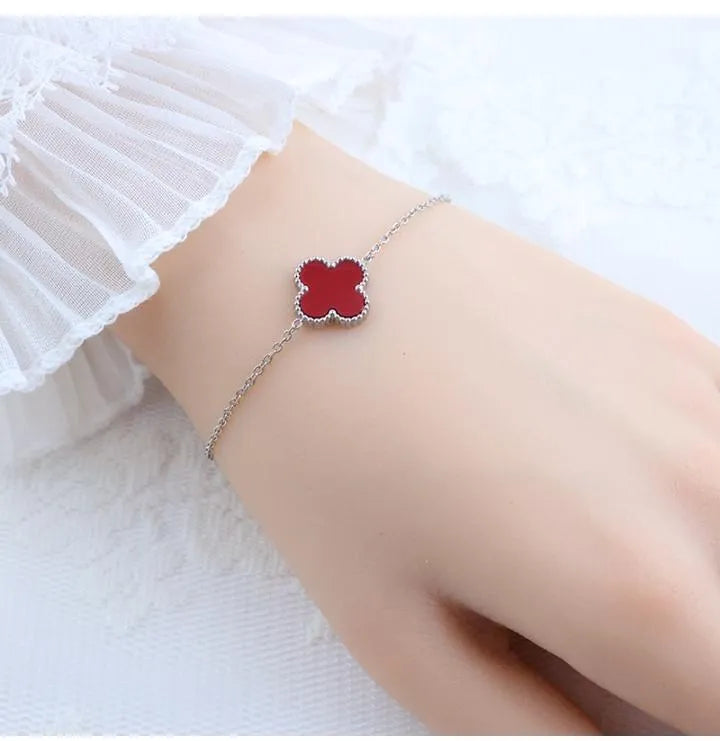 1 Pc Clover Design Charm Bracelet